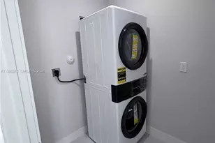 12330 SW 219th St, Miami, FL 33170 - Photo 5