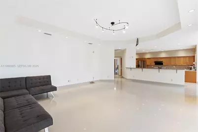 10091 NW 7th St, Plantation, FL 33324 - Photo 13