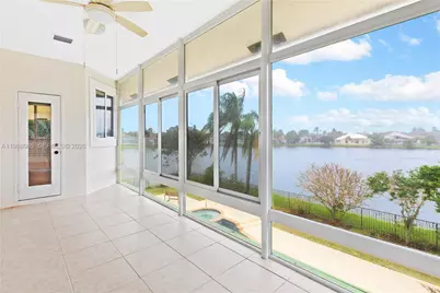 10091 NW 7th St, Plantation, FL 33324 - Photo 29