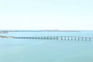 1331 Brickell Bay Dr, Miami, FL 33131 - Photo 3