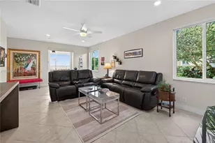 1512 Maple Dr, Weston, FL 33327 - Photo 11