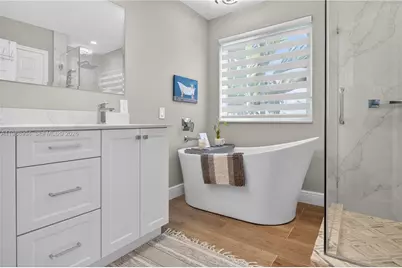 1512 Maple Dr, Weston, FL 33327 - Photo 29