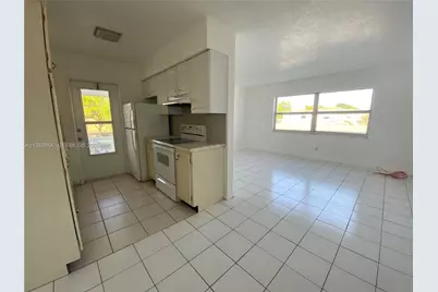 1730 Madison St #6, Hollywood, FL 33020 - Photo 7