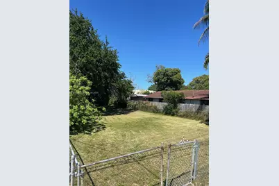 267 NW 31st St, Miami, FL 33127 - Photo 1