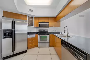 1750 N Bayshore, Miami, FL 33132 - Photo 27