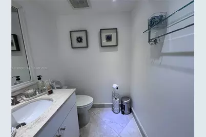 3301 N Country Club Dr #104, Aventura, FL 33180 - Photo 13