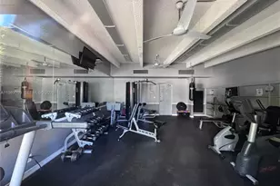 3301 N Country Club Dr, Aventura, FL 33180 - Photo 43