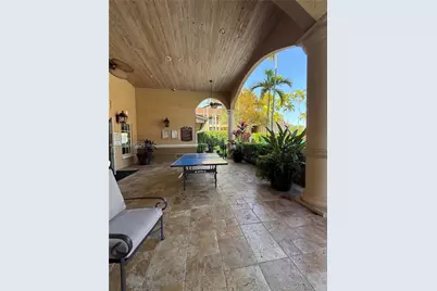 11631 SW 2nd St #20302, Pembroke Pines, FL 33025 - Photo 5