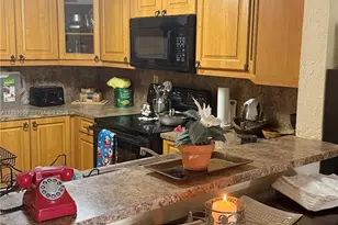 11207 SW 88th St, Miami, FL 33176 - Photo 3