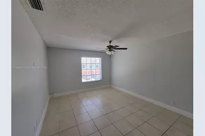 5881 NW 57th Ave #7, Tamarac, FL 33319 - Photo 5
