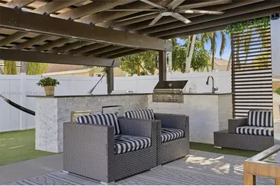 1010 SW 149th Ln, Sunrise, FL 33326 - Photo 33