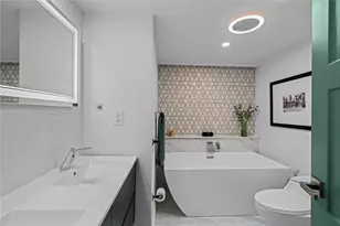 1940 NE 2nd Ave, Wilton Manors, FL 33305 - Photo 17