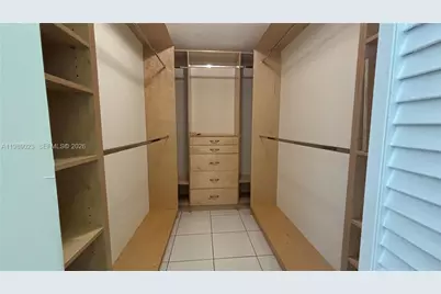 16605 SW 90th St, Miami, FL 33196 - Photo 11