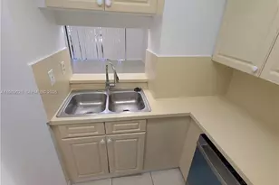 8305 SW 152nd Ave, Miami, FL 33193 - Photo 7