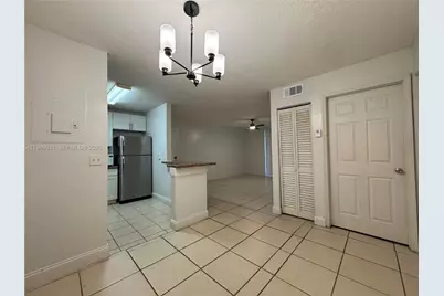 10717 Cleary Blvd #107, Plantation, FL 33324 - Photo 5