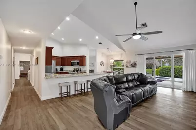 5832 SW 88th Ter, Cooper City, FL 33328 - Photo 15