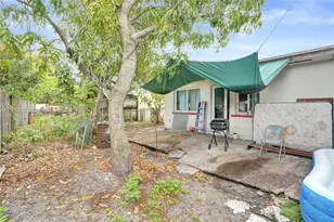1157 NW 45th Ave, Lauderhill, FL 33313 - Photo 15