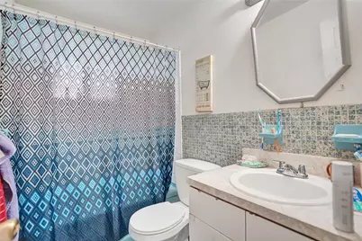 1157 NW 45th Ave, Lauderhill, FL 33313 - Photo 13