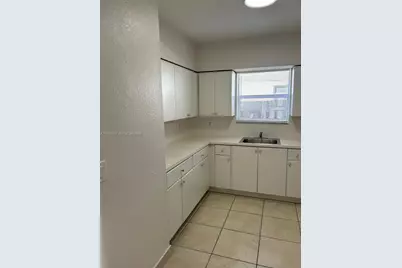 128 W 21st St #102, Hialeah, FL 33010 - Photo 9