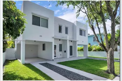 315 NW 34th Ave #315, Miami, FL 33125 - Photo 1