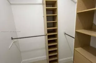 2750 NE 183rd St, Aventura, FL 33160 - Photo 11