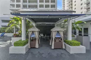 185 SE 14th Terrace, Miami, FL 33131 - Photo 13