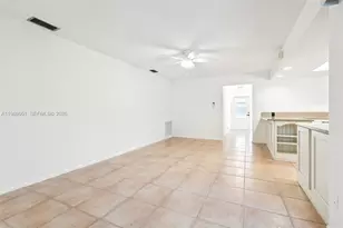 1326 NW 111th Ave, Coral Springs, FL 33071 - Photo 15