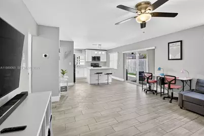 1245 NW 125th Ter, Sunrise, FL 33323 - Photo 11