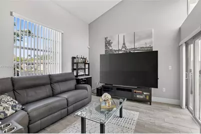 1245 NW 125th Ter, Sunrise, FL 33323 - Photo 5