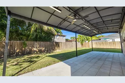 8933 SW 212th Ln, Cutler Bay, FL 33189 - Photo 25