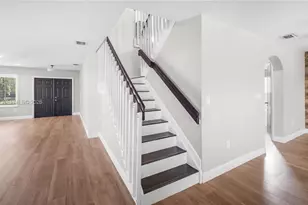 8933 SW 212th Ln, Cutler Bay, FL 33189 - Photo 19