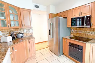 3370 Hidden Bay Dr, Aventura, FL 33180 - Photo 13