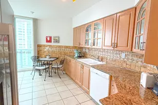 3370 Hidden Bay Dr, Aventura, FL 33180 - Photo 11