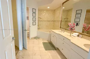 3370 Hidden Bay Dr, Aventura, FL 33180 - Photo 19