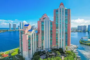 3370 Hidden Bay Dr, Aventura, FL 33180 - Photo 37