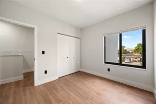 122 NW 5th Ave, Hallandale Beach, FL 33009 - Photo 17