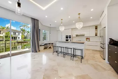 20765 NE 32nd Ave, Aventura, FL 33180 - Photo 3