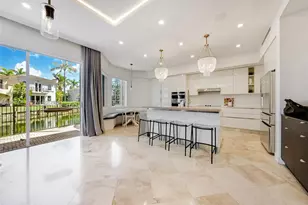 20765 NE 32nd Ave, Aventura, FL 33180 - Photo 3