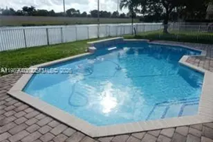 19150 SW 16th St, Pembroke Pines, FL 33029 - Photo 9