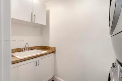 1566 NE Quayside Ter #D14, Miami, FL 33138 - Photo 31