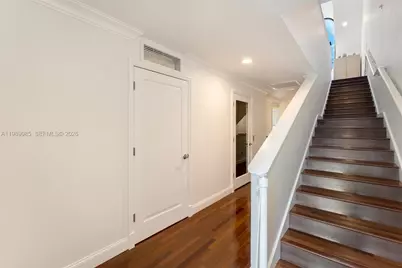 1566 NE Quayside Ter #D14, Miami, FL 33138 - Photo 15