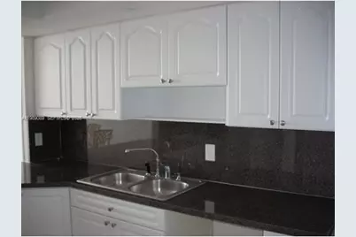 1351 NE Miami Gardens Dr #1723E, Miami, FL 33179 - Photo 9