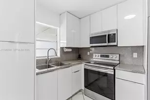 12621 SW 264th St, Homestead, FL 33032 - Photo 13