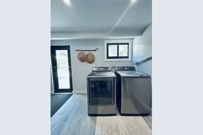 1175 NE 131st St, North Miami, FL 33161 - Photo 21