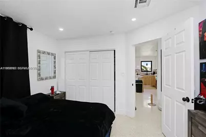 70 NE 186th Ter, Miami, FL 33179 - Photo 7