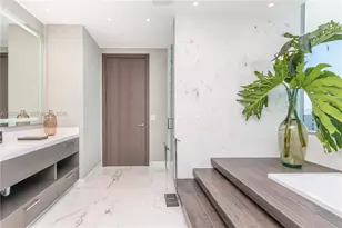 851 NE 1st Ave, Miami, FL 33132 - Photo 15