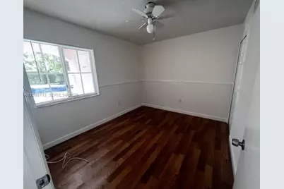 2731 SE 12th Rd #105, Homestead, FL 33035 - Photo 5