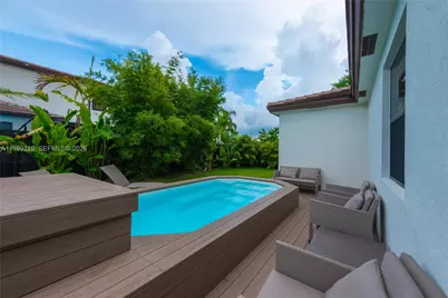 23341 SW 132nd Pl, Homestead, FL 33032 - Photo 13