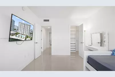 300 Bayview Dr #307, Sunny Isles Beach, FL 33160 - Photo 25