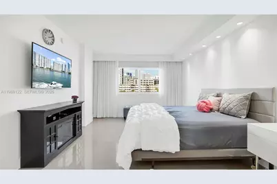 300 Bayview Dr #307, Sunny Isles Beach, FL 33160 - Photo 27